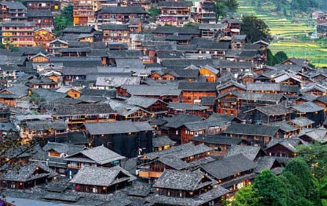 通化6种常见的外墙仿石漆施工工艺！